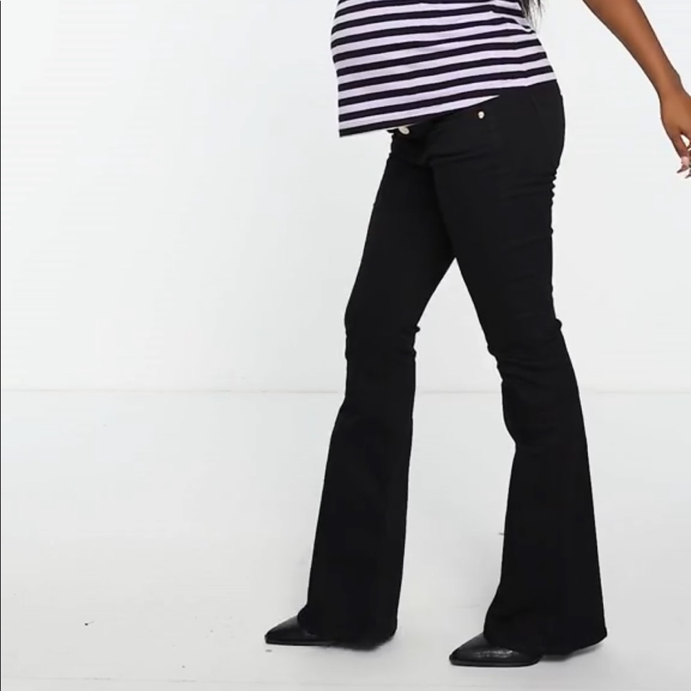Maternity Flared Jeans - New w Tags